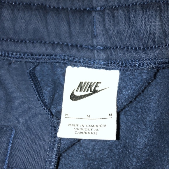 Navy blue Nike sweats - Picture 3 of 3
